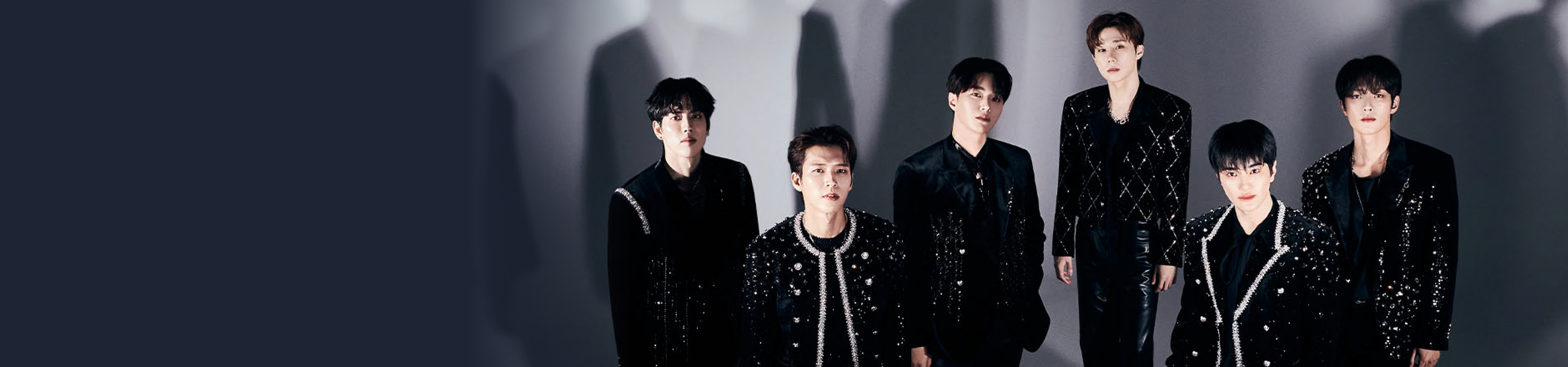 인피니트 (INFINITE) 배너