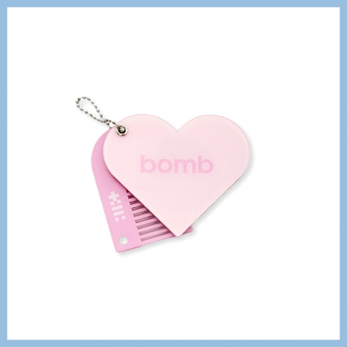 [에버라인 단독 특전]아일릿(ILLIT)_06.손거울&빗 키링_ILLIT 3rd MINI ALBUM 'bomb' POP-UP STORE Merch.