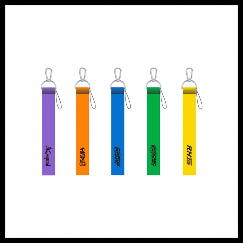 WSWF_03.STRAP KEYRING_WORLD OF STREET WOMAN FIGHTER [THE REAL STAGE] TOUR OFFICIAL MD